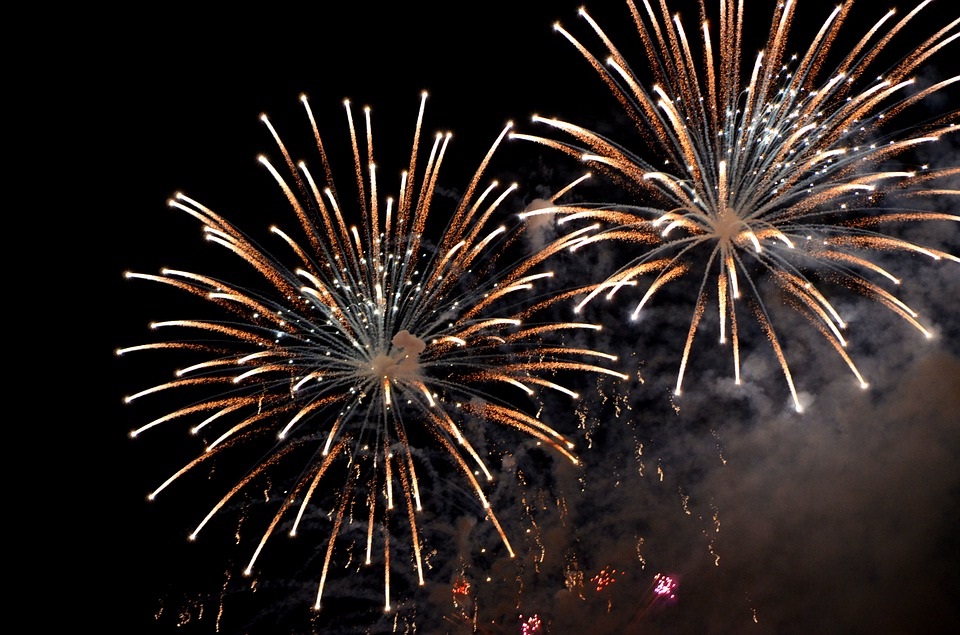 Prudence lors de l'utilisation de feux d'artifice et de pétards